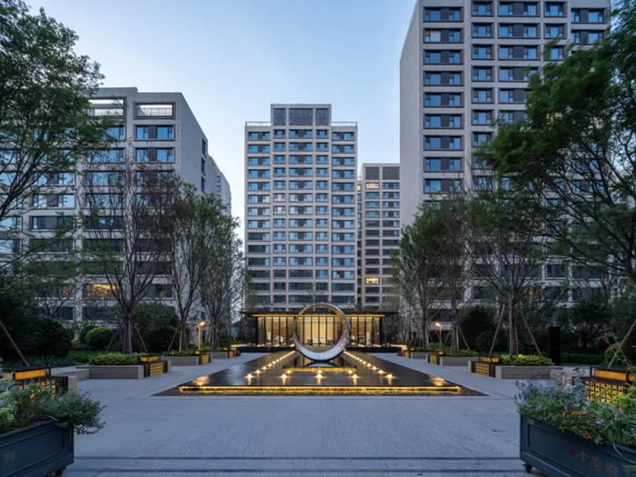 1743463005180592 j9国际集团板材赤峰金茂府项目案例